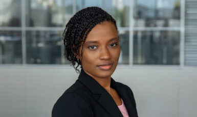 UWF cybersecurity student, Lousindy Mitton